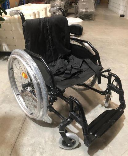 START M2 HEMIPLEGIC CUSTOMIZED WHEELCHAIR